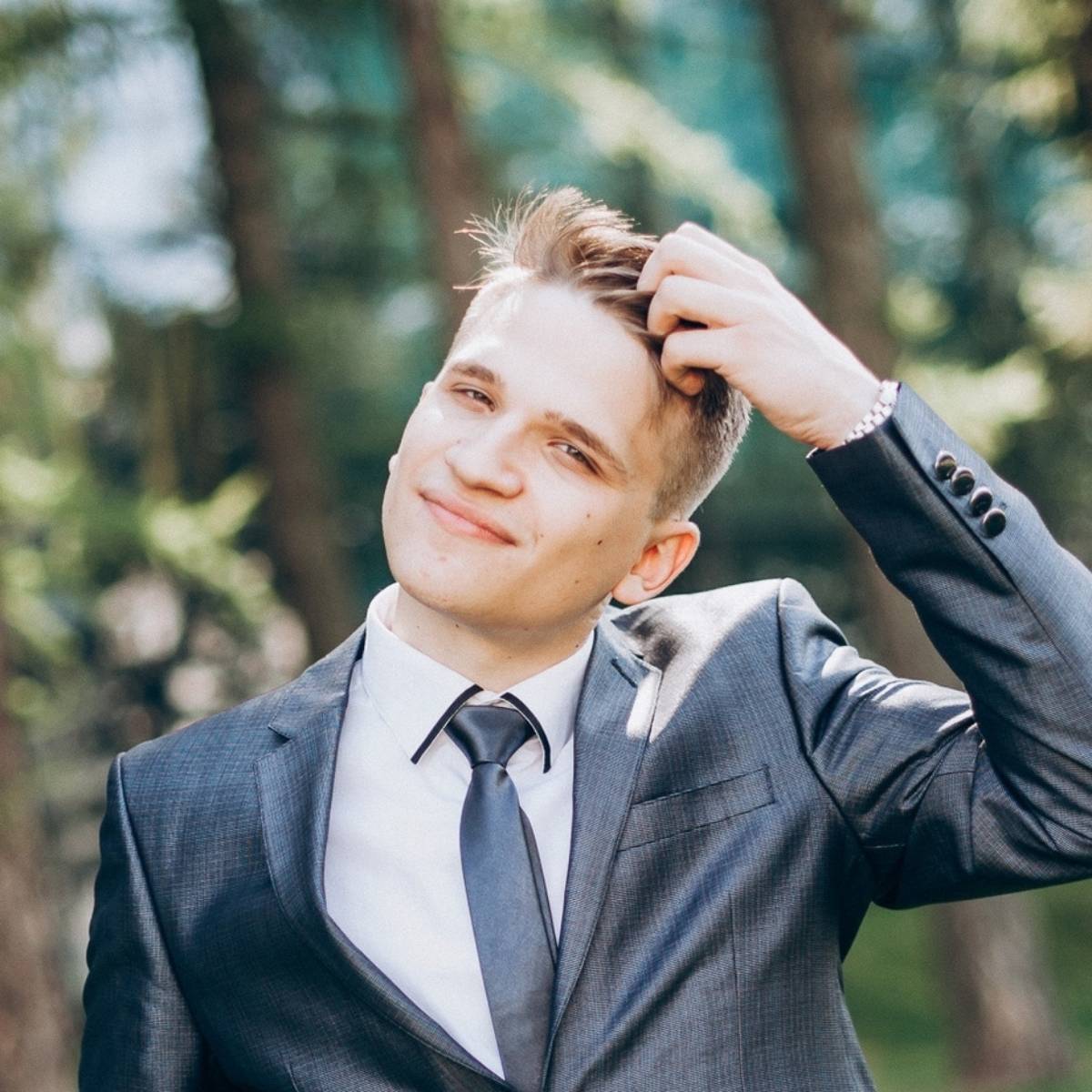 Александр Брежнев