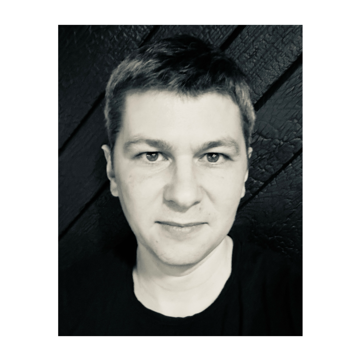 Самое трудное - сделать своё фото на документы. | Сетка — социальная сеть от hh.ru