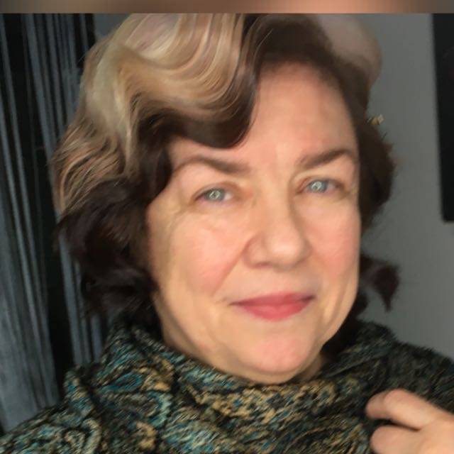 Елена Казарина