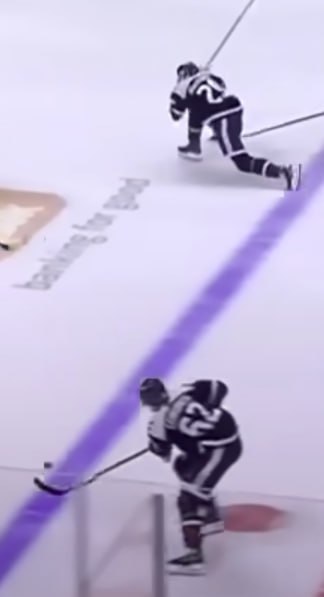 Технически, конечно, не офсайд :)
⤵️
Чат
#nhl #нхл | Сетка — социальная сеть от hh.ru