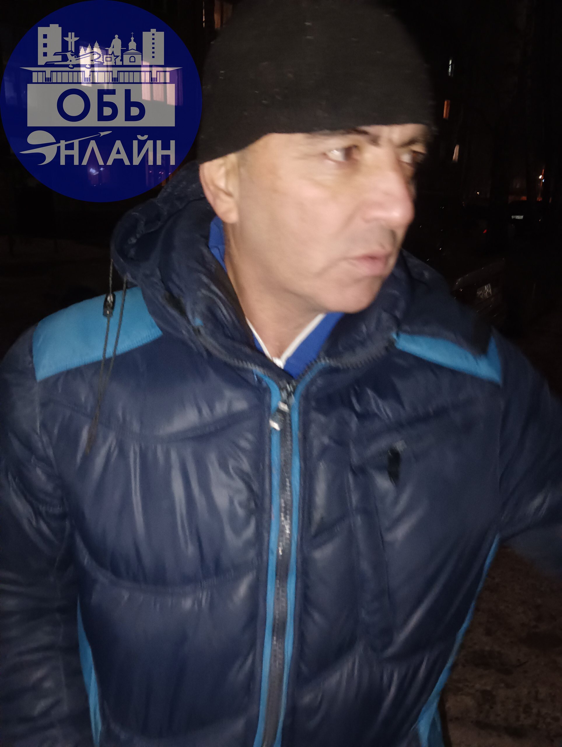 ↗ В прошедшую субботу в районе 18:00, гражданин с фото, в неодыкватном состаянии. С поддоном ходил в доль дома ЖКО аэропорта 20 пристовляя его как лестницу и заглядывая стучал в окна | Сетка — социальная сеть от hh.ru