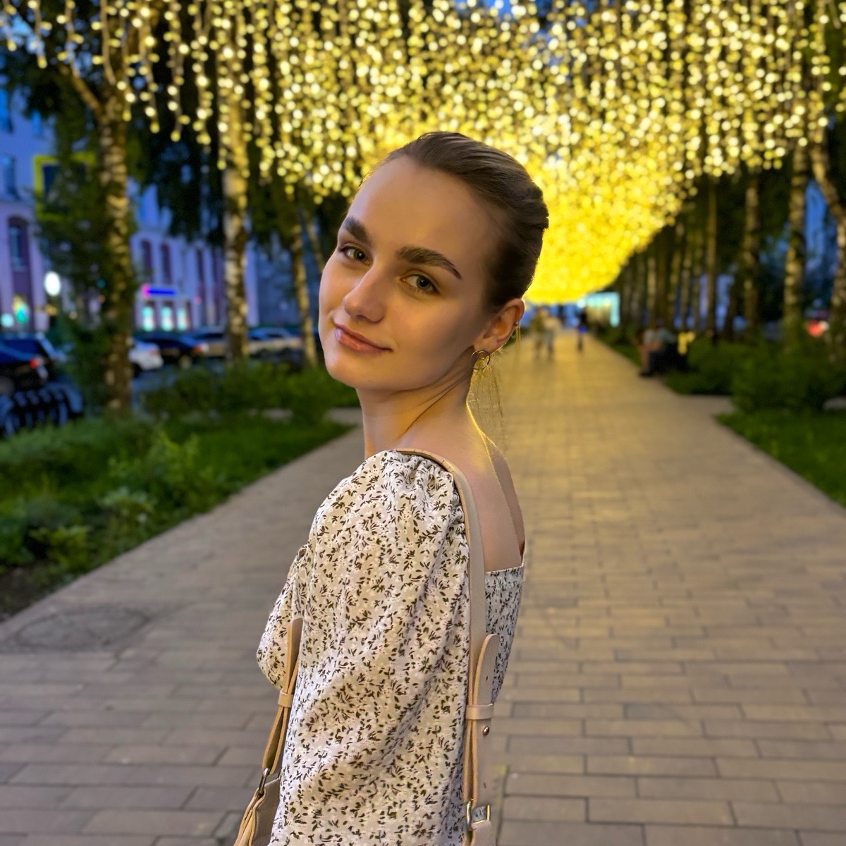 Кристина Власова | Сетка — социальная сеть от hh.ru