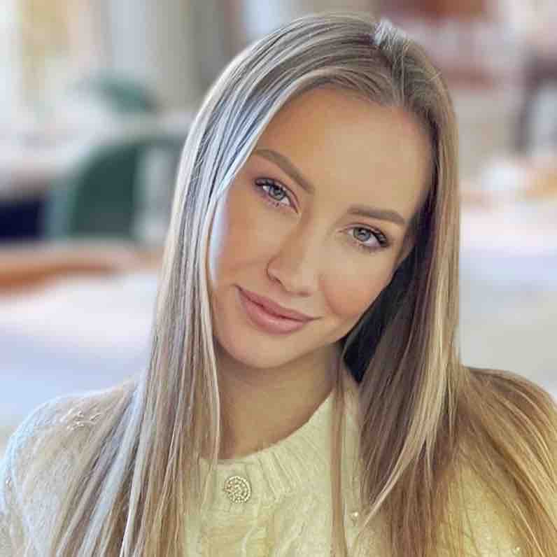 Анна Зоркина