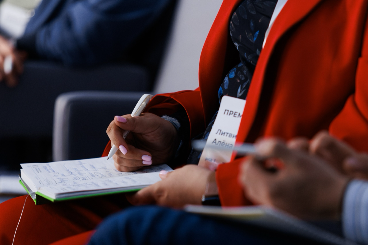 Почему не получается достичь успеха в бизнесе?
Есть ли у вас свой бизнес?
Вы открыли его год назад, а может, десять лет назад | Сетка — социальная сеть от hh.ru