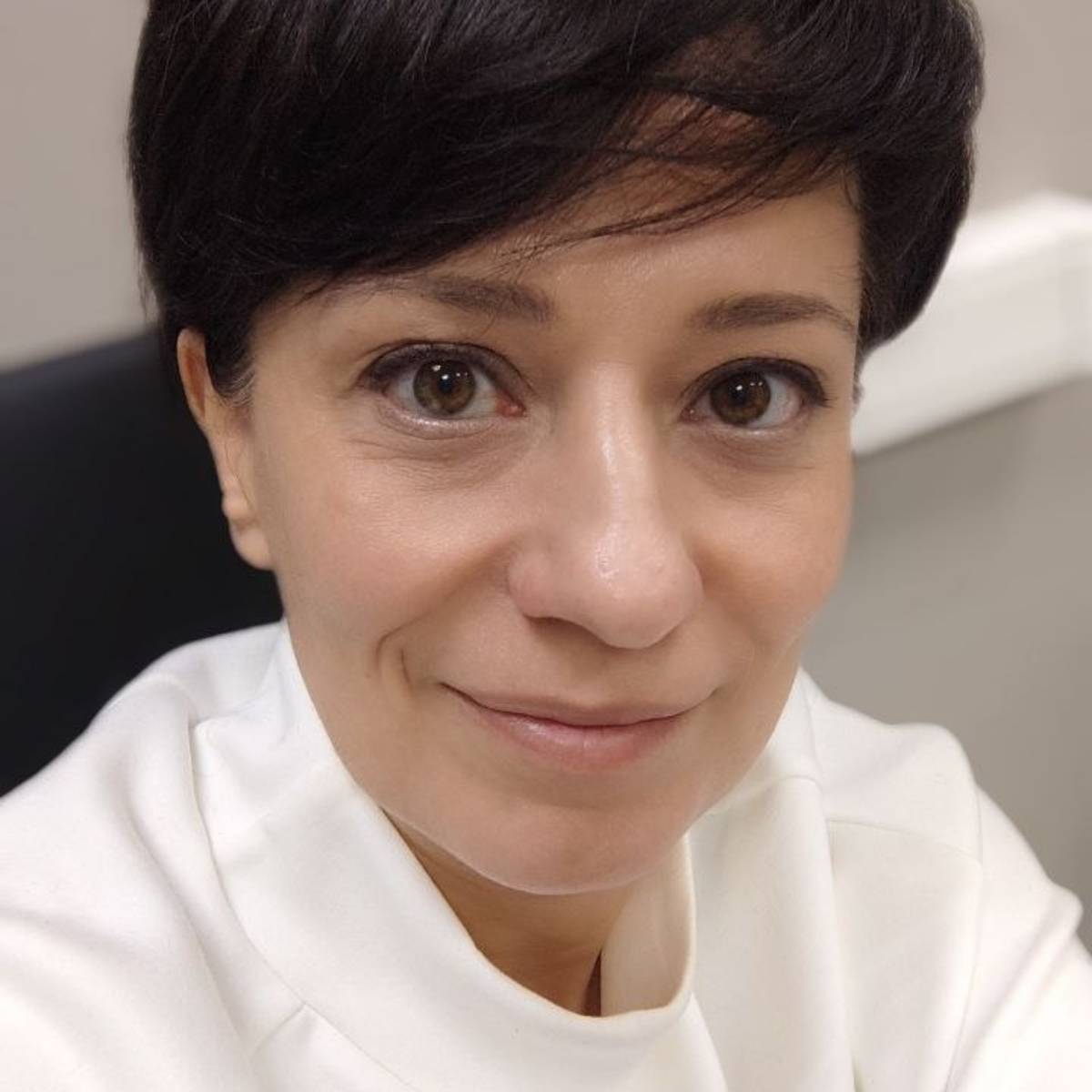 Елена Охотникова