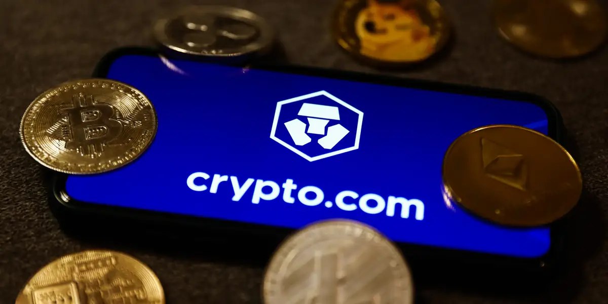 Биржа Crypto.com отозвала иск против SEC после встречи с Дональдом Трампом | Сетка — социальная сеть от hh.ru