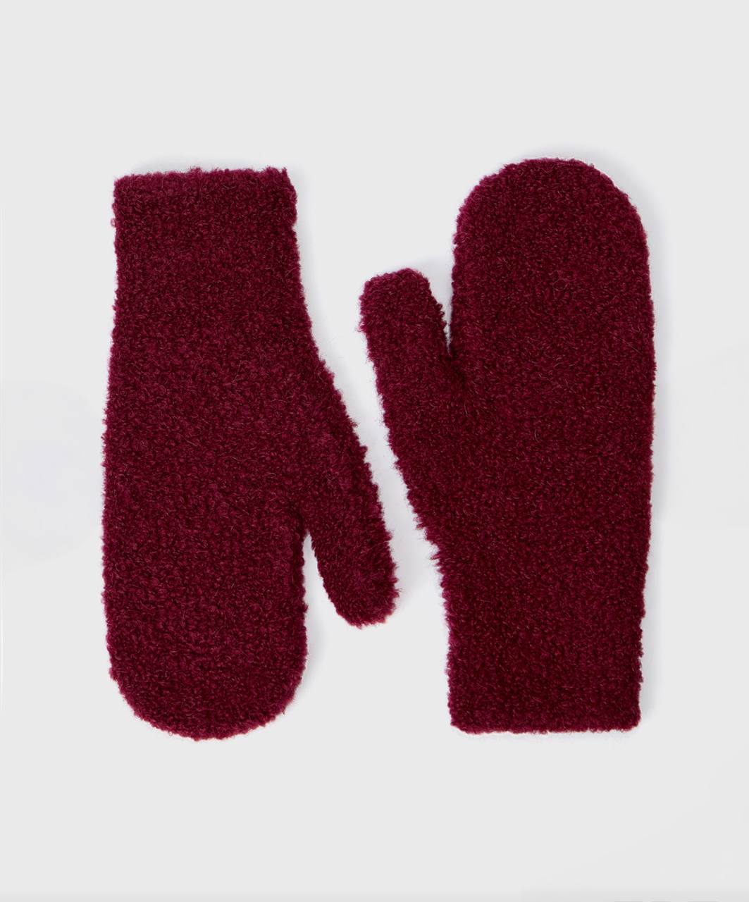 Подарки до 5000 рублей
Так, уже пора завершать упражнение с выбором подарков. Скажу честно: я не фанат бежать в магазины в последние выходные. Толпы, очереди, толкотня | Сетка — социальная сеть от hh.ru