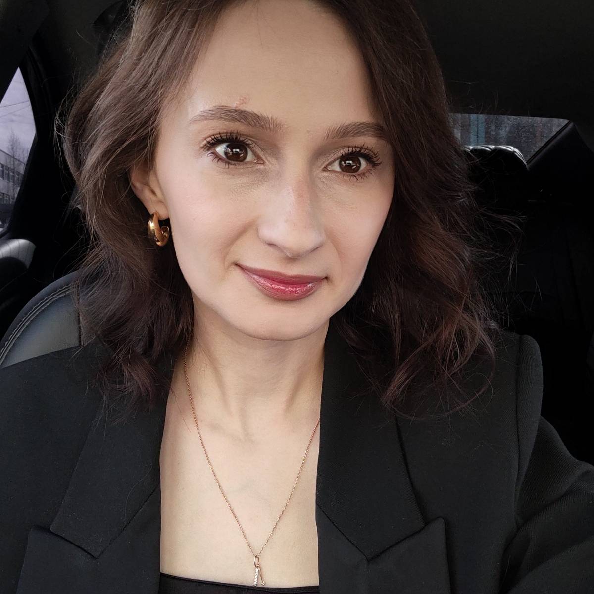 Елена Сурова | Сетка — социальная сеть от hh.ru
