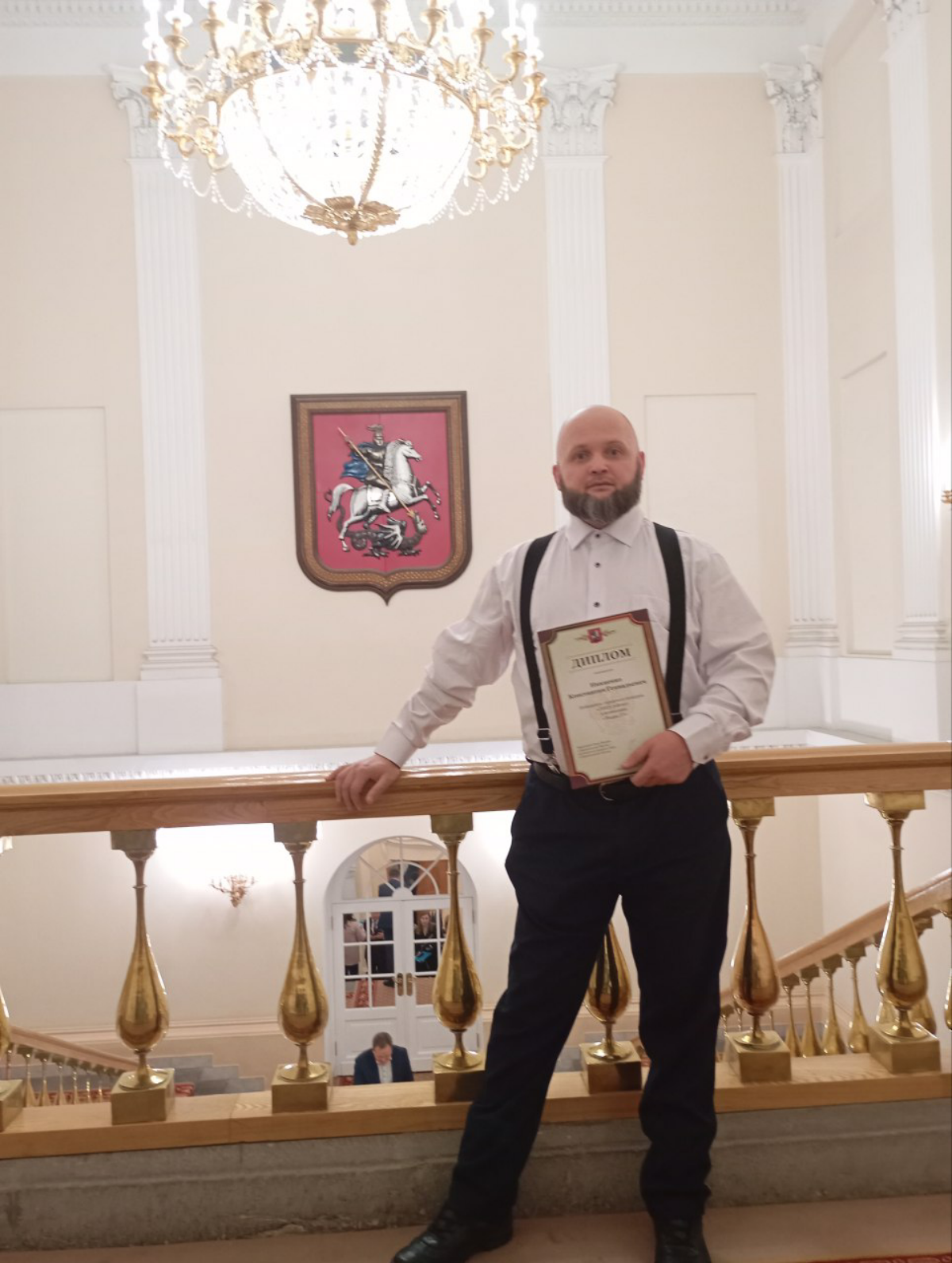 🌟 Торжественная номинация в сердце Москвы! 🌟  
Прошло незабываемое событие в мраморном зале Дома правительства города Москвы по адресу: ул. Тверская, 13 | Сетка — социальная сеть от hh.ru