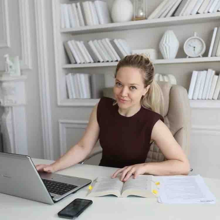 Анна Войцеховская | Сетка — социальная сеть от hh.ru