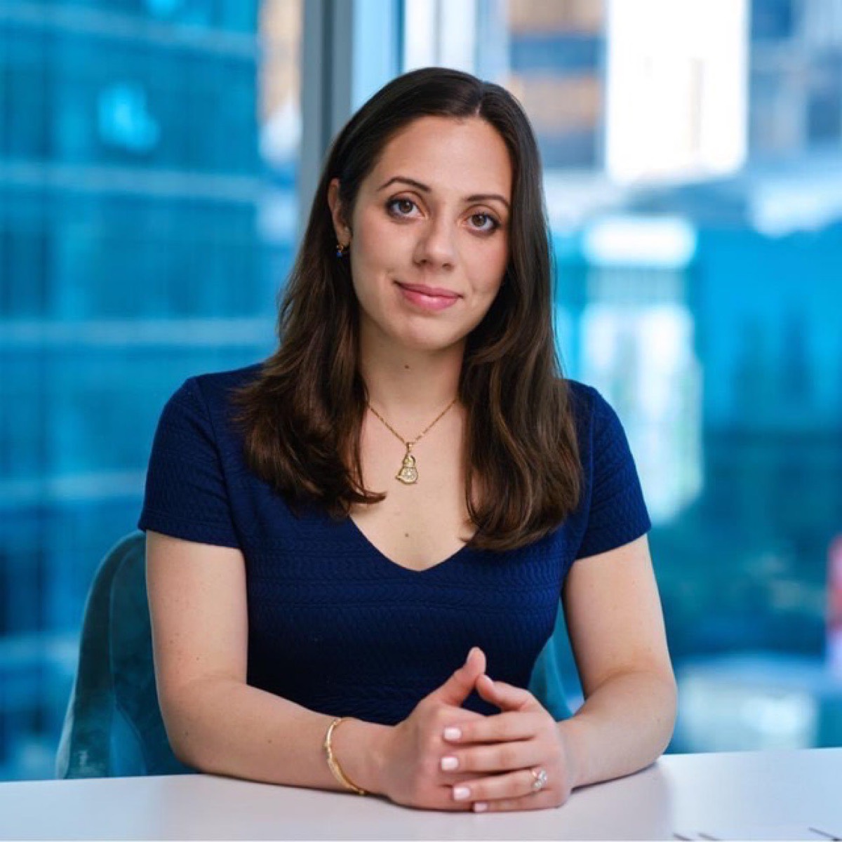 Диана Исса | Сетка — социальная сеть от hh.ru