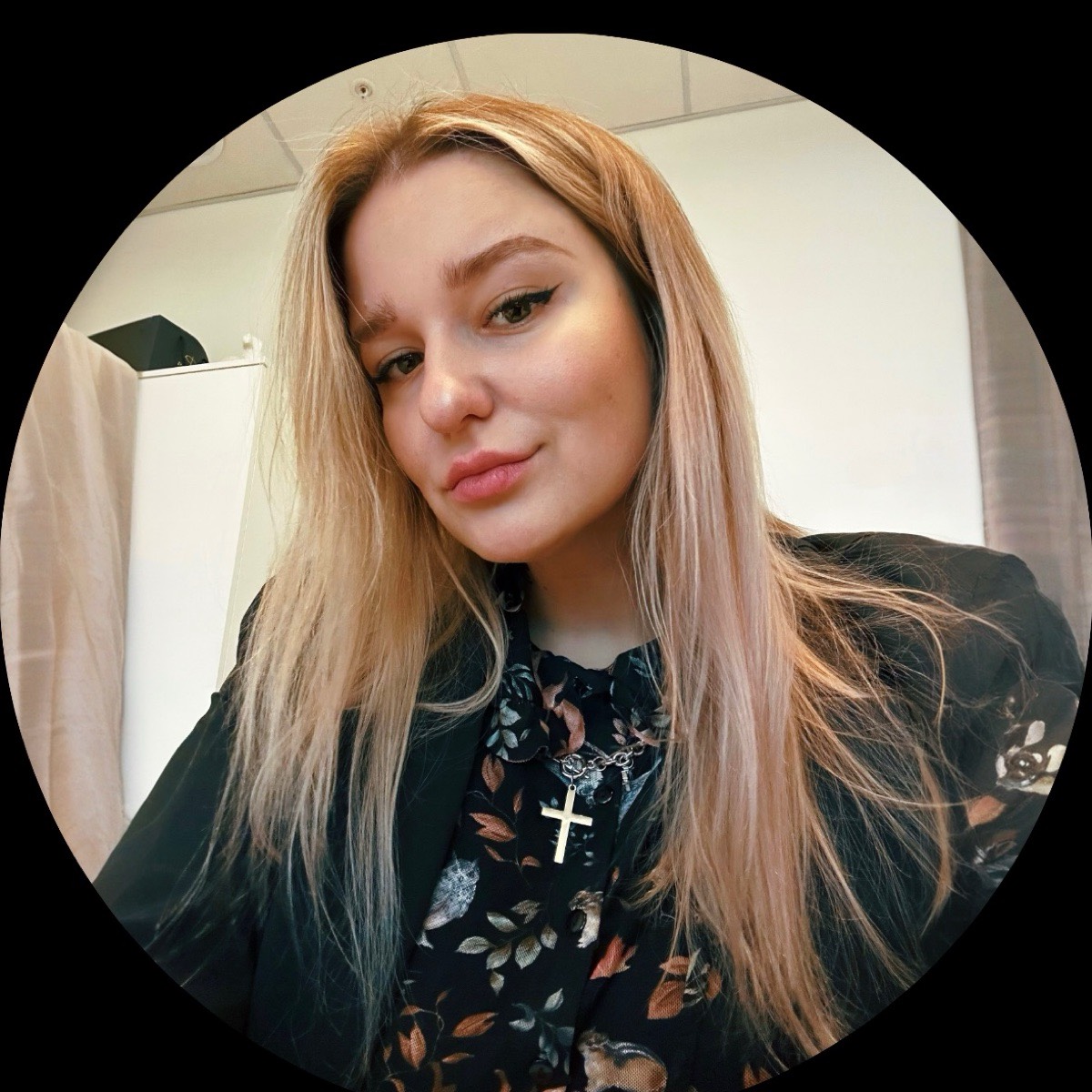 Елизавета Комаровская | Сетка — социальная сеть от hh.ru