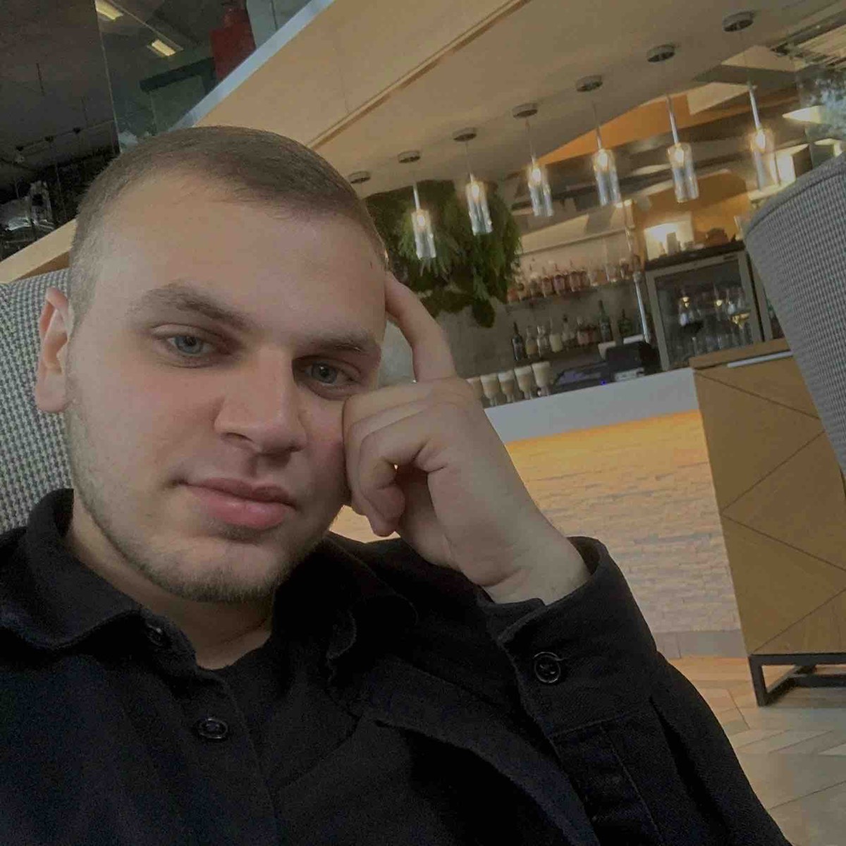 Артём Ханбекян