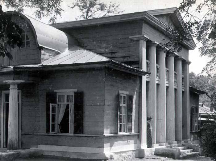 💫 20 августа, 1829 годКав­каз. Кис­ло­водск.Пуш­кин при­ехал из Пя­тигор­ска и по­селил­ся вмес­те с М.И.Пу­щиным в до­ме А.Ф.Реб­ро­ва. До­рохов при­ехал с ним вмес­те | Сетка — социальная сеть от hh.ru