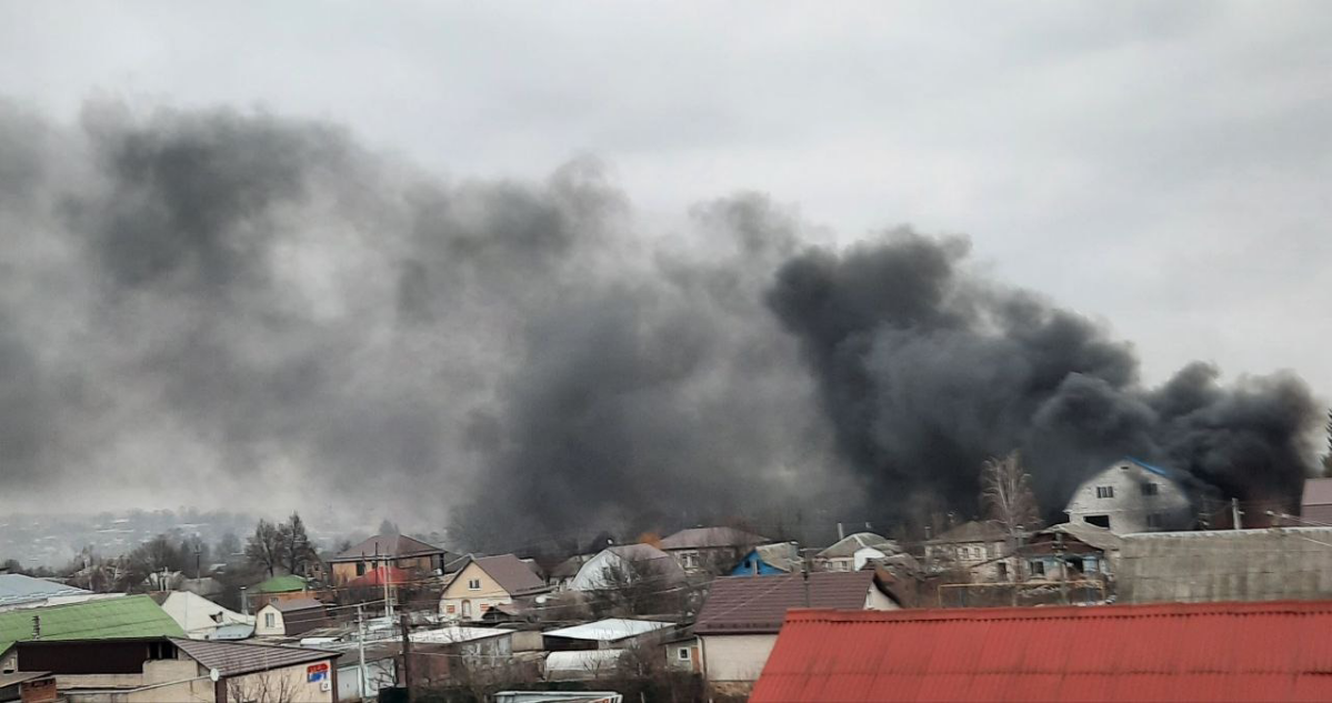 Сегодня мой город бомбили и в душе образовалась черная дыра тоски,что бомбили Школу,,Спорт комплекс,дом культуры это военные объекты?Вот уже 5 месяц ,я скиталец по родной стране и как выяснилось я нич... | Сетка — социальная сеть от hh.ru