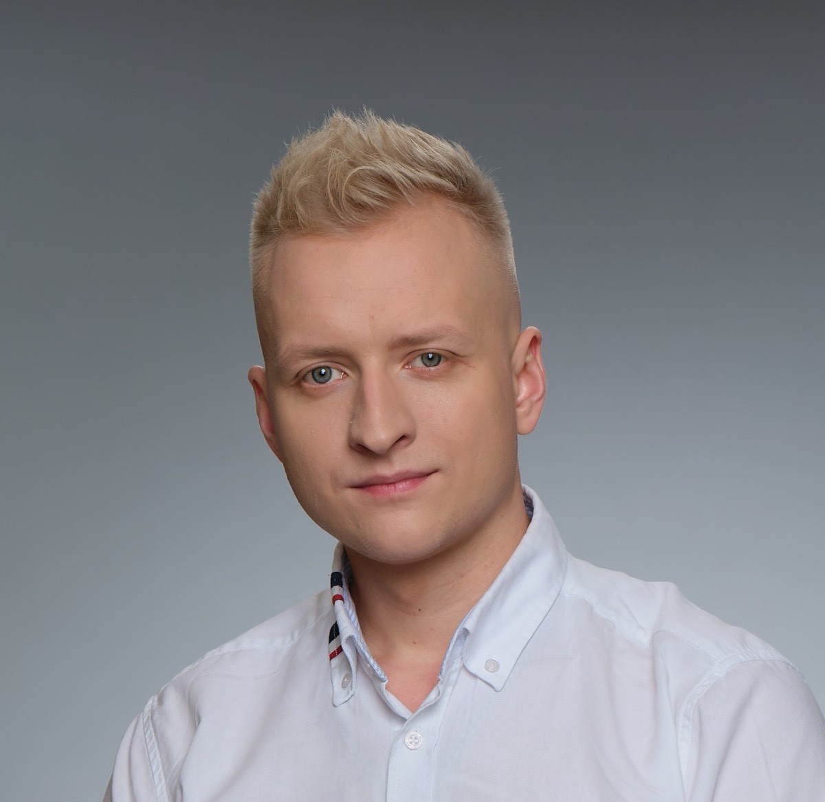 Антон Казаков