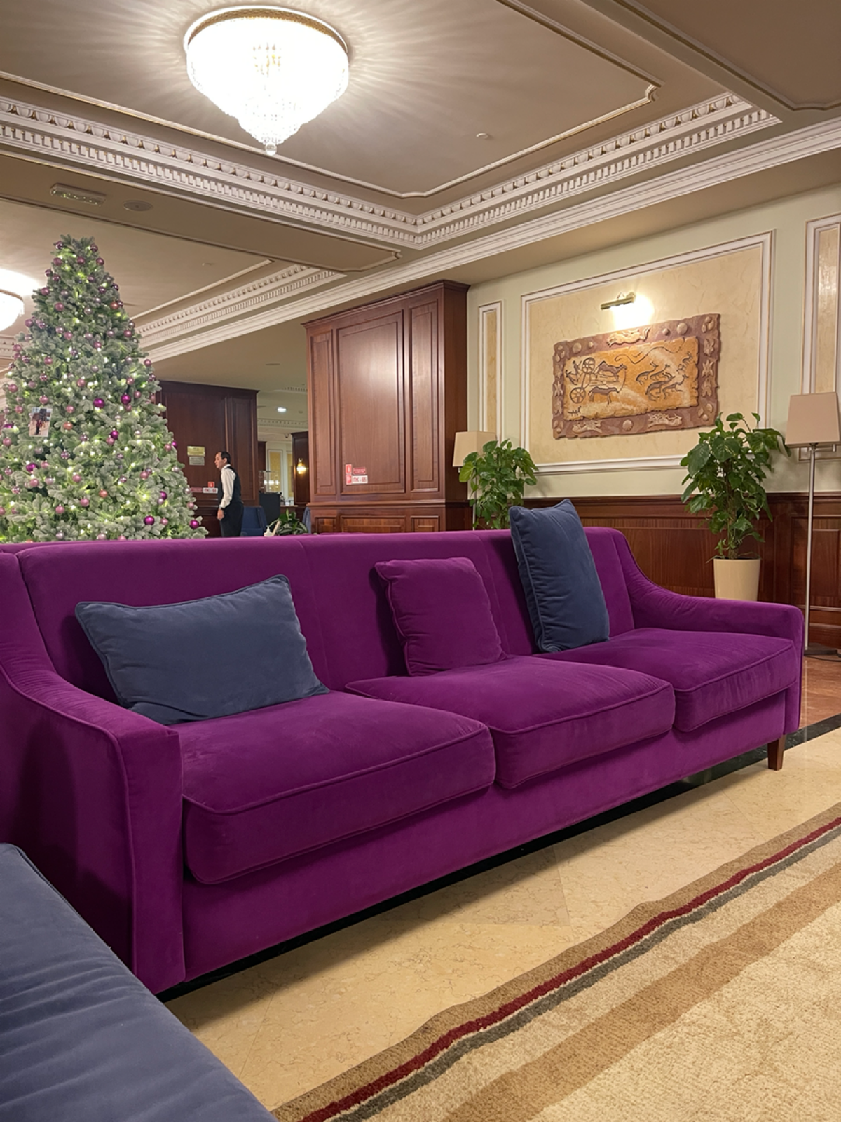 Сегодня хочу поговорить о том, как сделать бизнес-обед не только вкусным, но и продуктивным! 🍽️
Вот несколько инструментов, которые помогут вам в этом:


Подготовка: Исследуйте интересы и достижения в... | Сетка — социальная сеть от hh.ru