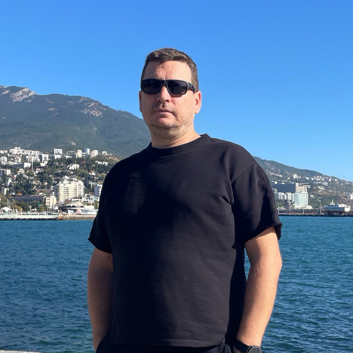 Дмитрий Савченко