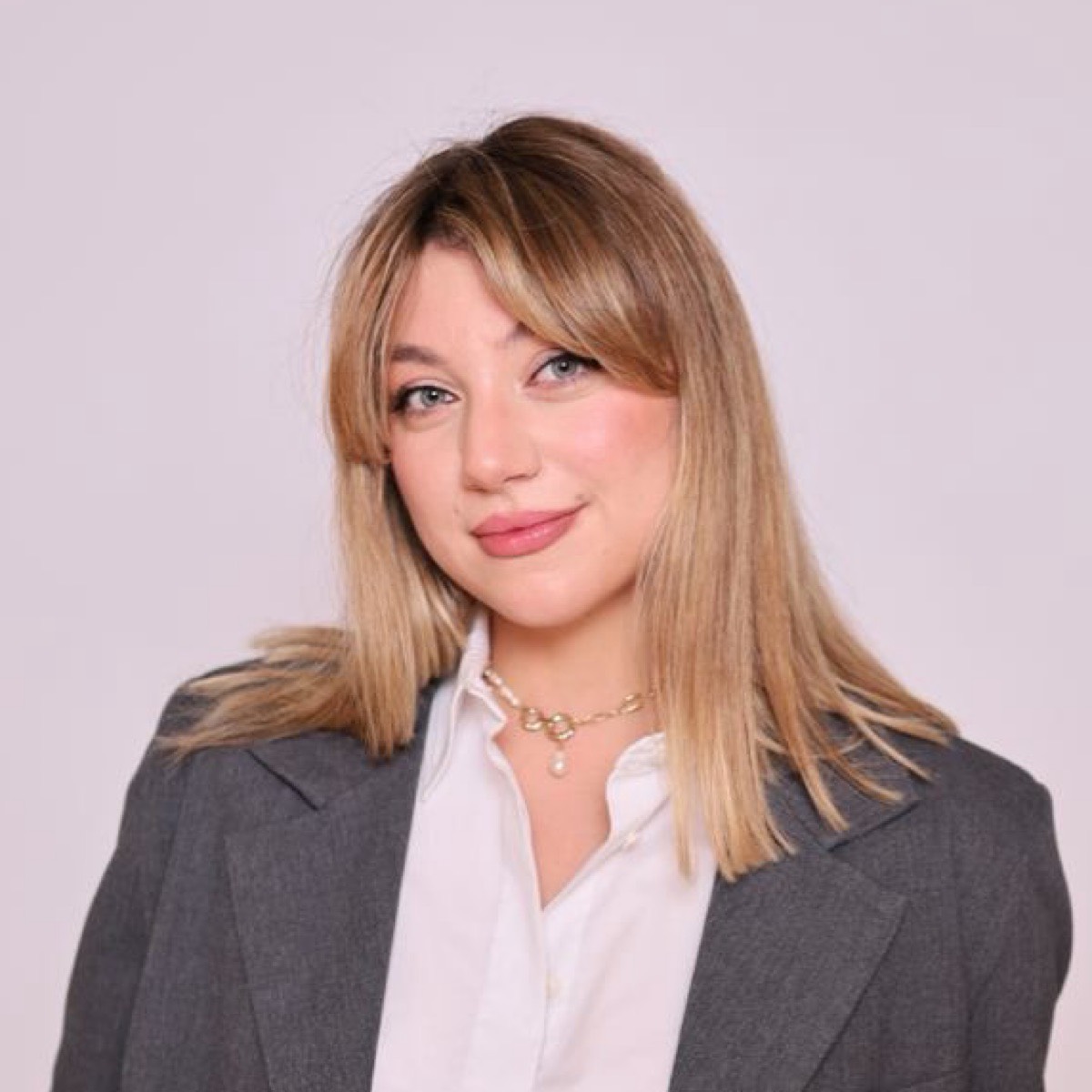 Нора Шаронова | Сетка — социальная сеть от hh.ru