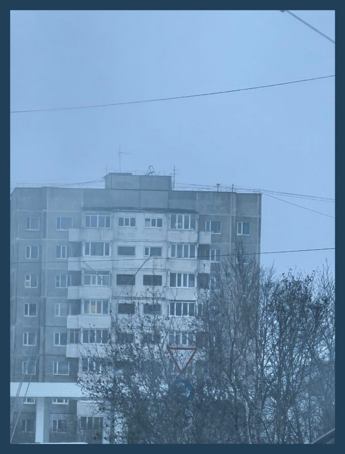 Бывает иногда же настроение минор / Sometimes one could be down with the mood | Сетка — социальная сеть от hh.ru