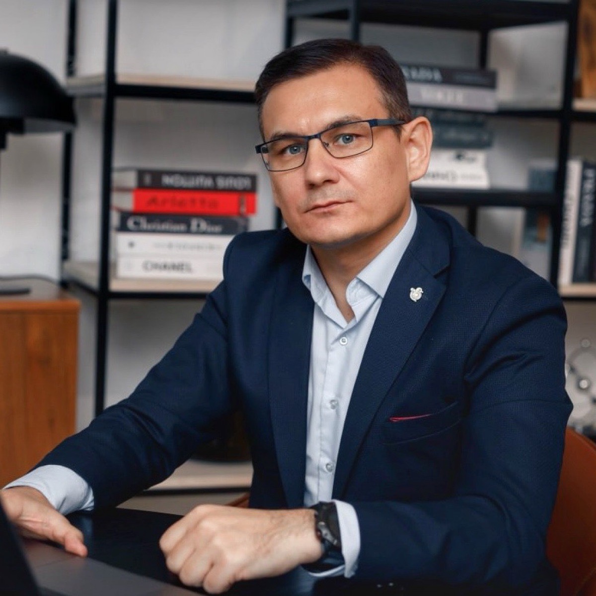 Геннадий Комурбаев | Сетка — социальная сеть от hh.ru