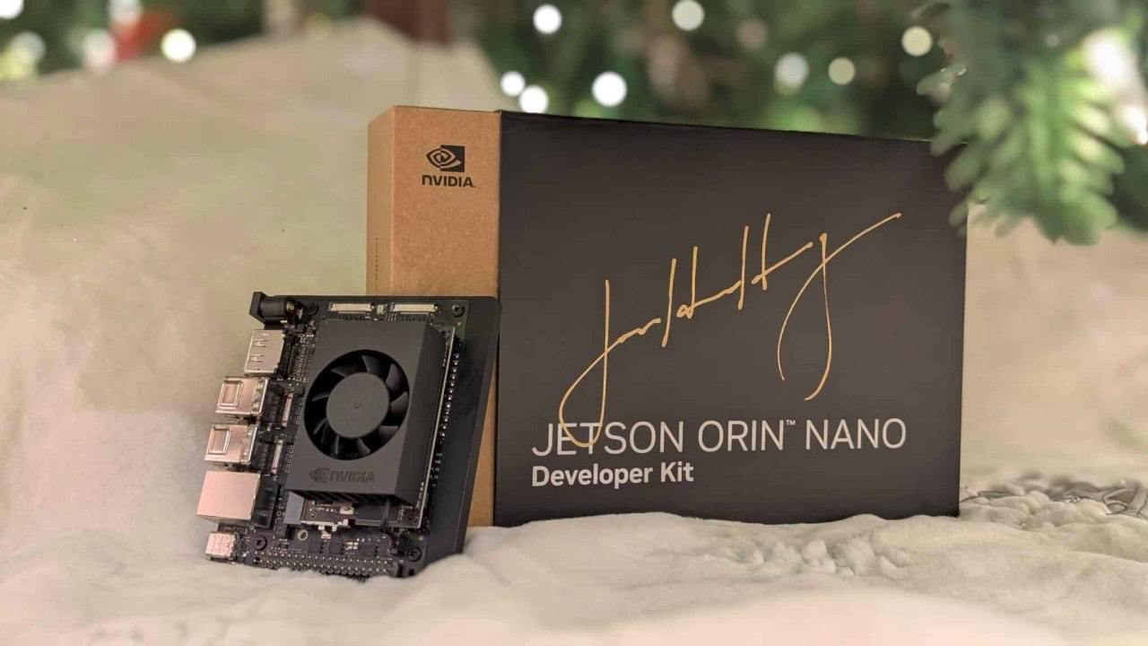 Nvidia представила доступный ии-суперкомпьютер для студентов и программистов
17 декабря, компания NVIDIA официально представила свой новый компактный суперкомпьютер для работы с генеративным искусстве... | Сетка — социальная сеть от hh.ru