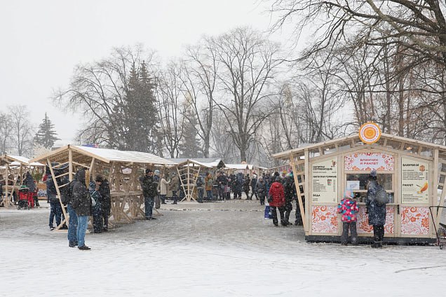 🎄На ВДНХ пройдет Новогодняя ярмарка
С 27 декабря по 8 января
10:00 - 21:00
В программе:
🎊 Занятия по росписи елочных игрушек, созданию открыток, свечей, ароматических мешочков, а также украшений для д... | Сетка — социальная сеть от hh.ru