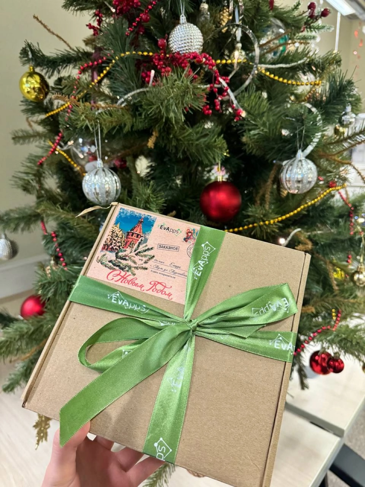 Мы на финишной прямой! ❄
Наши новогодние сани доставили дорогим клиентам и партнёрам все подарки (ну почти все)!
И теперь мы точно знаем: даже если бы пришлось преодолевать снежные бури, пробки на дор... | Сетка — социальная сеть от hh.ru