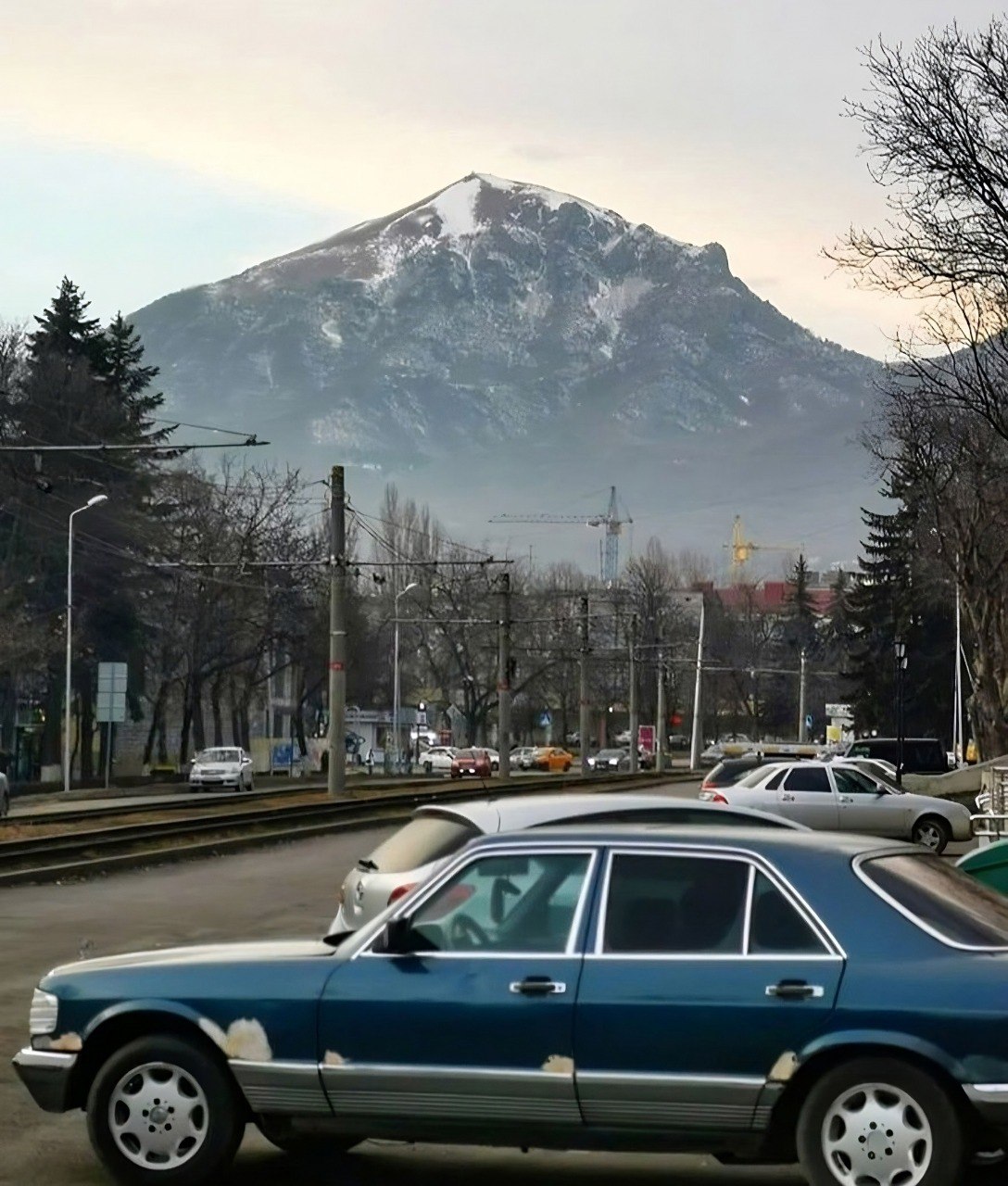 🏔 Красавец Пятигорск с видом на Бештау
📷 Таня Прудникова
@stavropolyevibe | Сетка — социальная сеть от hh.ru