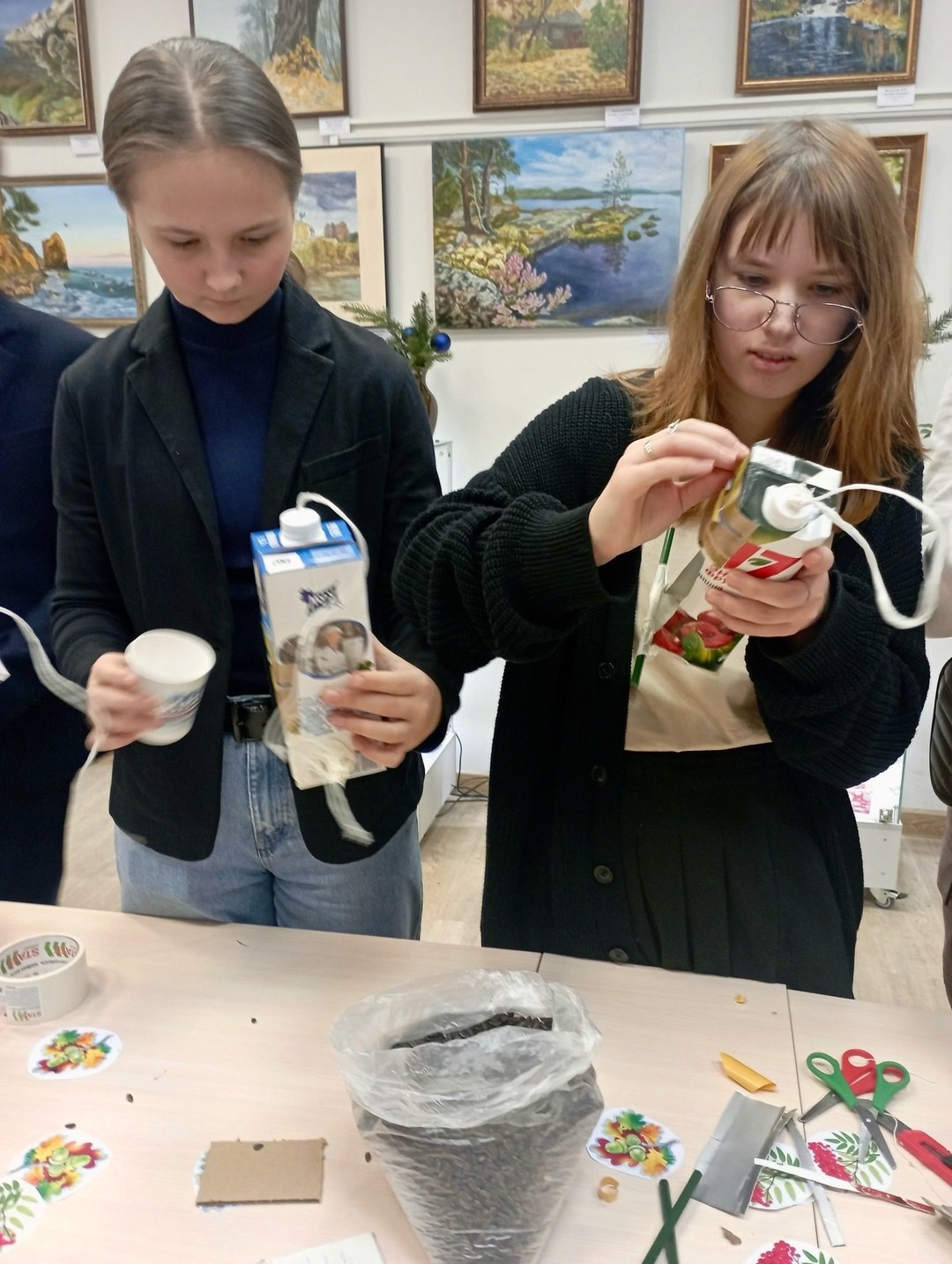 🐦🐧Каждый год в Музее воды проходят экологические акции помощи зимующим птицам.
В этом году гостями Музея воды стали ребята 9 класса Православной школы искусств | Сетка — социальная сеть от hh.ru