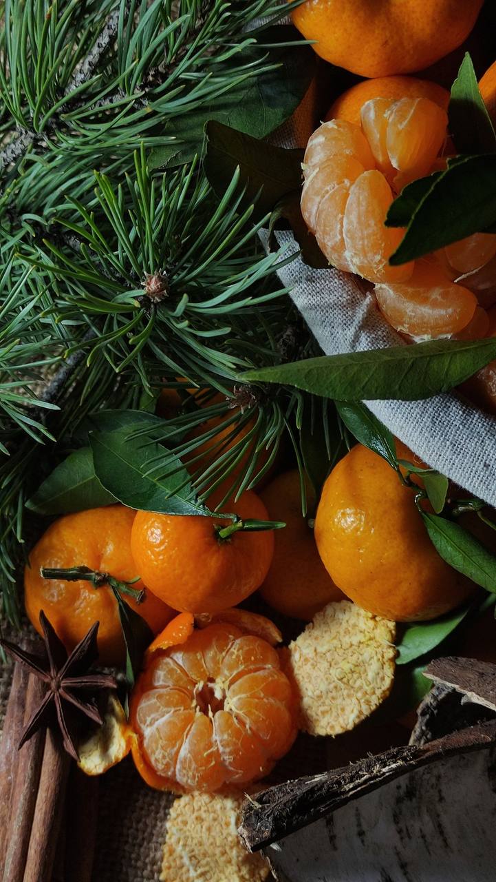 🍊Соревнование по очистке мандаринов пройдет со 2 по 7 января2-7 января 13:00-18:00
8 января 14:00-17:00
Выиграет тот, у кого будет самая длинная кожура «единой полоской»
📍Соревнования пройдут в саду Э... | Сетка — социальная сеть от hh.ru