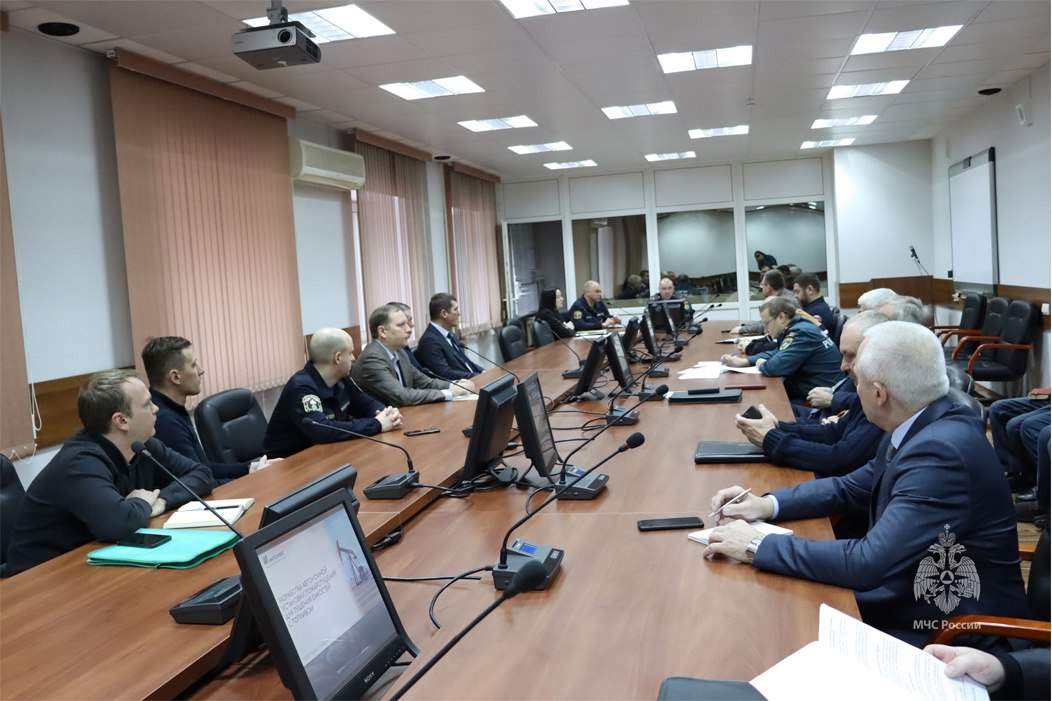 26 декабря 2024 года на базе ФГБУ ВНИИПО МЧС России состоялось заседание секции «Автоматические установки обнаружения и тушения пожаров» научно-технического совета ФГБУ ВНИИПО МЧС России | Сетка — социальная сеть от hh.ru