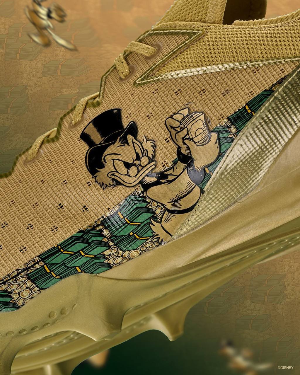 Прикол, Adidas заколлабился с Disney и дропнул ЗОЛОТЫЕ кроссовки со Скруджем Макдаком. Стоят такие 190 баксов (~19 тысяч рублей) | Сетка — социальная сеть от hh.ru