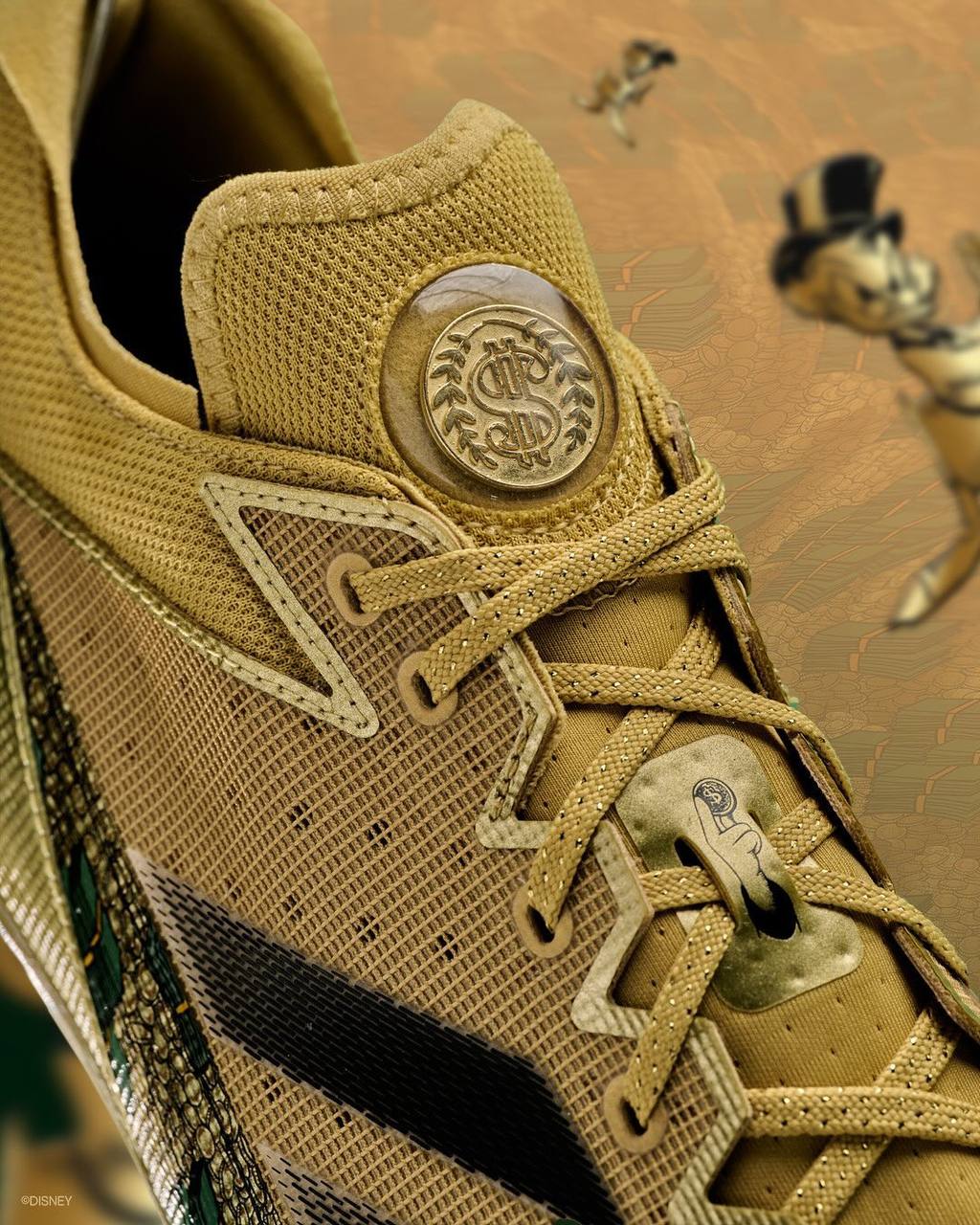 Прикол, Adidas заколлабился с Disney и дропнул ЗОЛОТЫЕ кроссовки со Скруджем Макдаком. Стоят такие 190 баксов (~19 тысяч рублей) | Сетка — социальная сеть от hh.ru