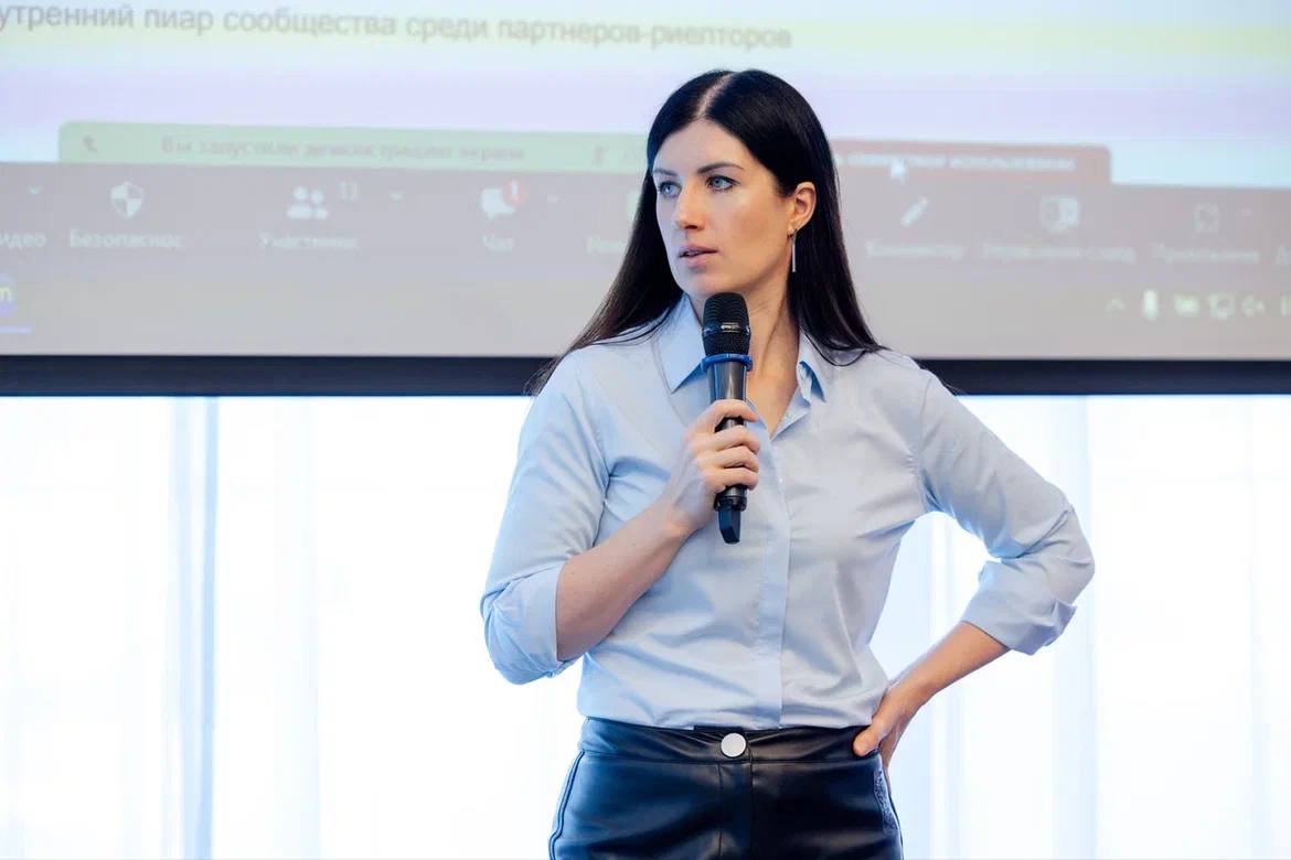 📎 ПОДБОРКА: лучшие посты 2024 об инструментах сообщества для бизнеса 🤩
Актуально каждому, кто работает с командой как руководитель, HR, проджект или просто ищет эффективные пути улучшения рабочих проц... | Сетка — социальная сеть от hh.ru