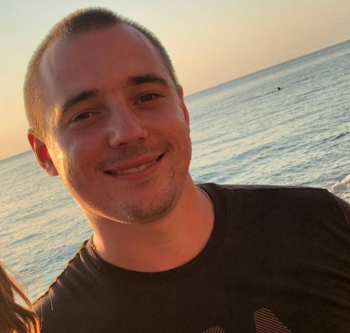 Максим Железняков | Сетка — социальная сеть от hh.ru