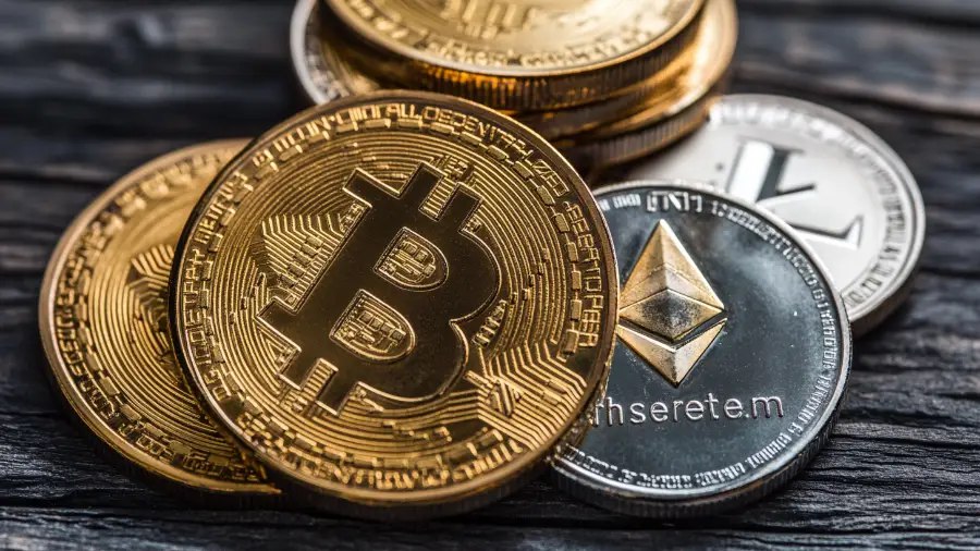 IntoTheBlock: Биткоин в этом году проиграл эфиру | Сетка — социальная сеть от hh.ru