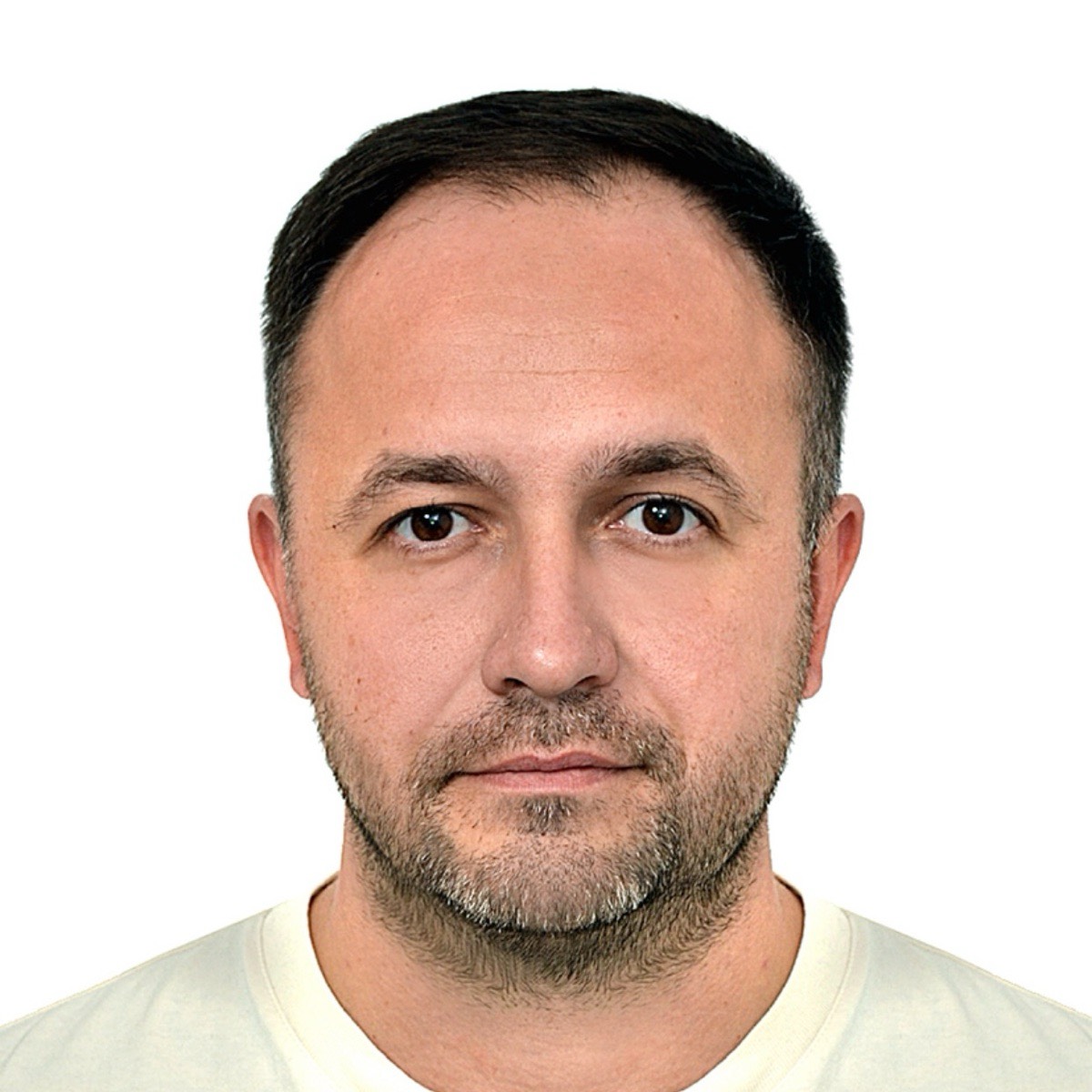 Александр Губанов