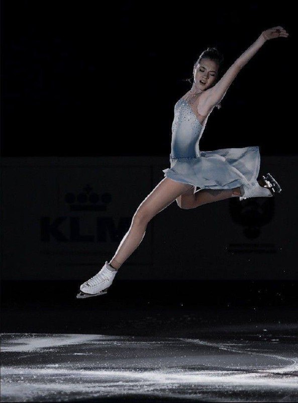 ⛸️ Бесплатное ледовое шоу Татьяны Навки
В рамках проекта «Зима в Подмосковье» Татьяна Навка и Петр Чернышев привезут в подмосковные города ледовый спектакль «Новогодний самовар»
📆4 января в 17:00
📍Дол... | Сетка — социальная сеть от hh.ru