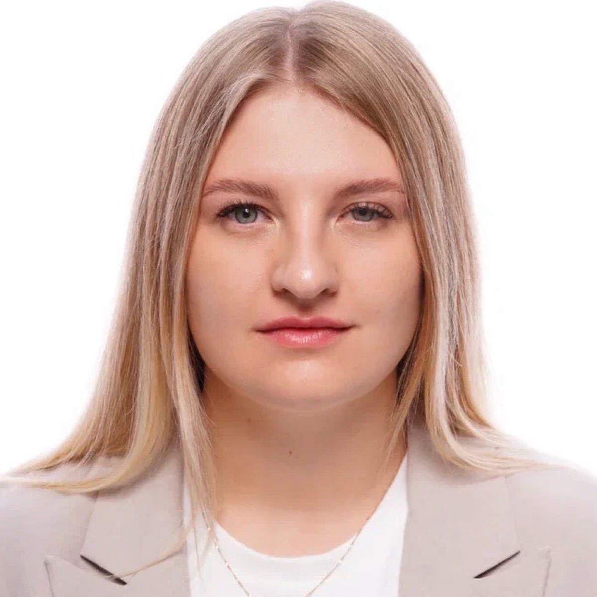 Юлия Ремзенок | Сетка — социальная сеть от hh.ru