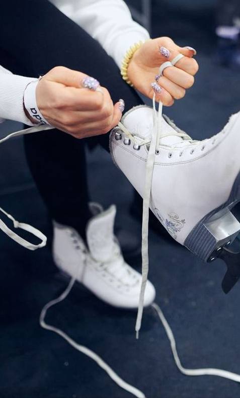 ⛸️ Катаемся на коньках под живую музыку в саду имени Баумана
4 января с 16:00 до 18:00 и с 19:00 до 21:00
В рамках проекта «Зима в Москве» там прозвучат известные классические композиции, а сопровожда... | Сетка — социальная сеть от hh.ru
