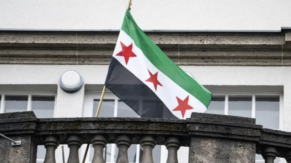 Новому правительству Сирии порекомендовали развивать цифровые валюты | Сетка — социальная сеть от hh.ru