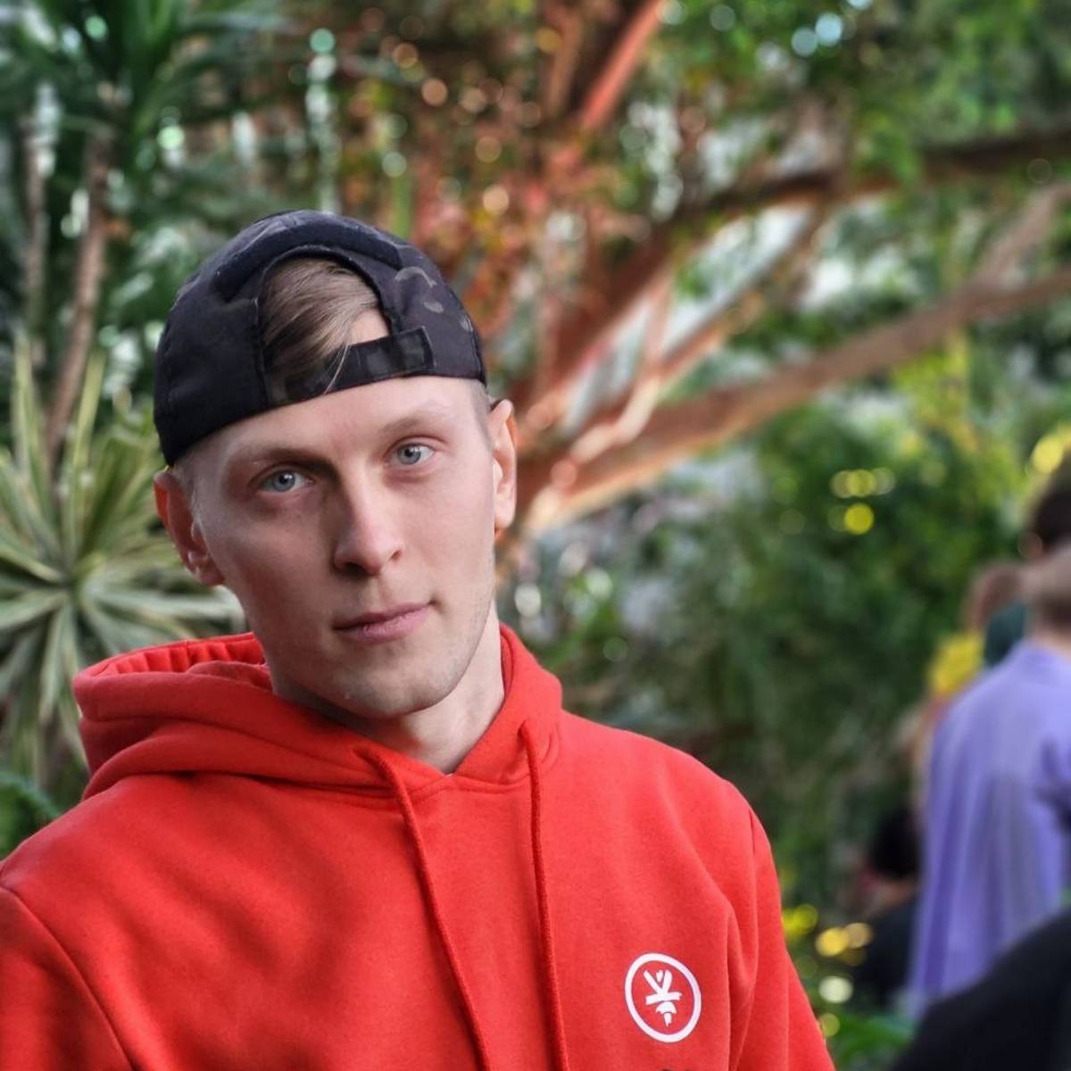 Alexandr Harkow | Сетка — социальная сеть от hh.ru