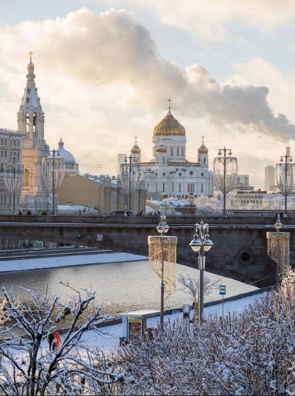 Красота в Москве 😍
📲Подпишитесь наВдвижении | Сетка — социальная сеть от hh.ru