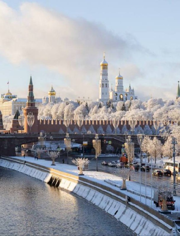 Красота в Москве 😍
📲Подпишитесь наВдвижении | Сетка — социальная сеть от hh.ru