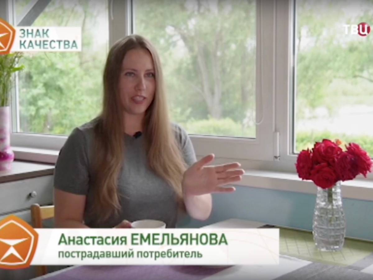 7 в одном?!
Вчера в ленте увидела пост паблика, высмеивающий женщину, которая дает интервью на тв и там 3 разных подписи. Ну, у меня их полно, решила тоже сделать скрины с некоторых из репортажей | Сетка — социальная сеть от hh.ru