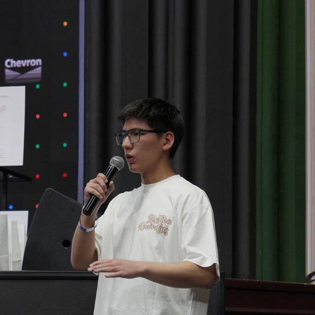 Gaziz Bolat | Сетка — социальная сеть от hh.ru