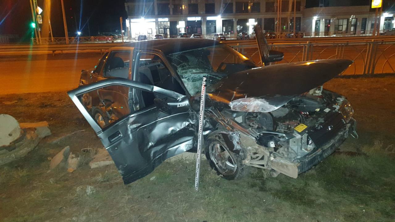 ❗️Четыре человека пострадали в тройном ДТП в Ставрополе
Авария с участием трёх автомобилей случилась на пересечении проспекта Российского и улицы Перспективной ночью 4 января | Сетка — социальная сеть от hh.ru