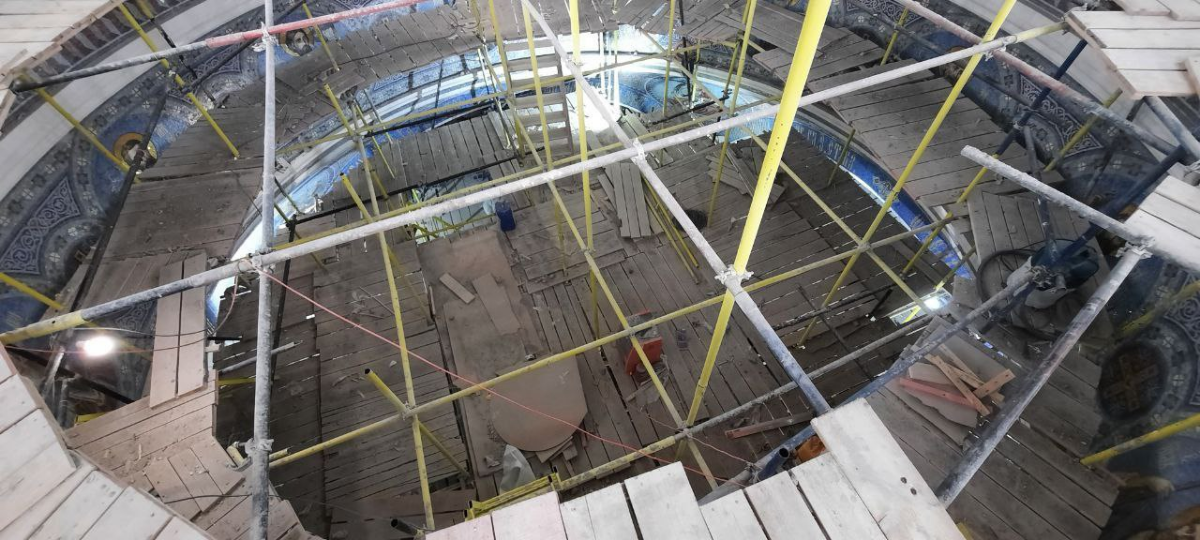 Новогоднее чудо в Херсонесе  
Привет, друзья! Год назад моя жизнь изменилась благодаря настоящему чуду | Сетка — социальная сеть от hh.ru