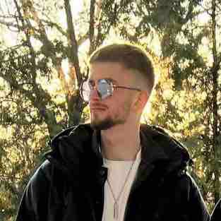 Никита Апрышкин